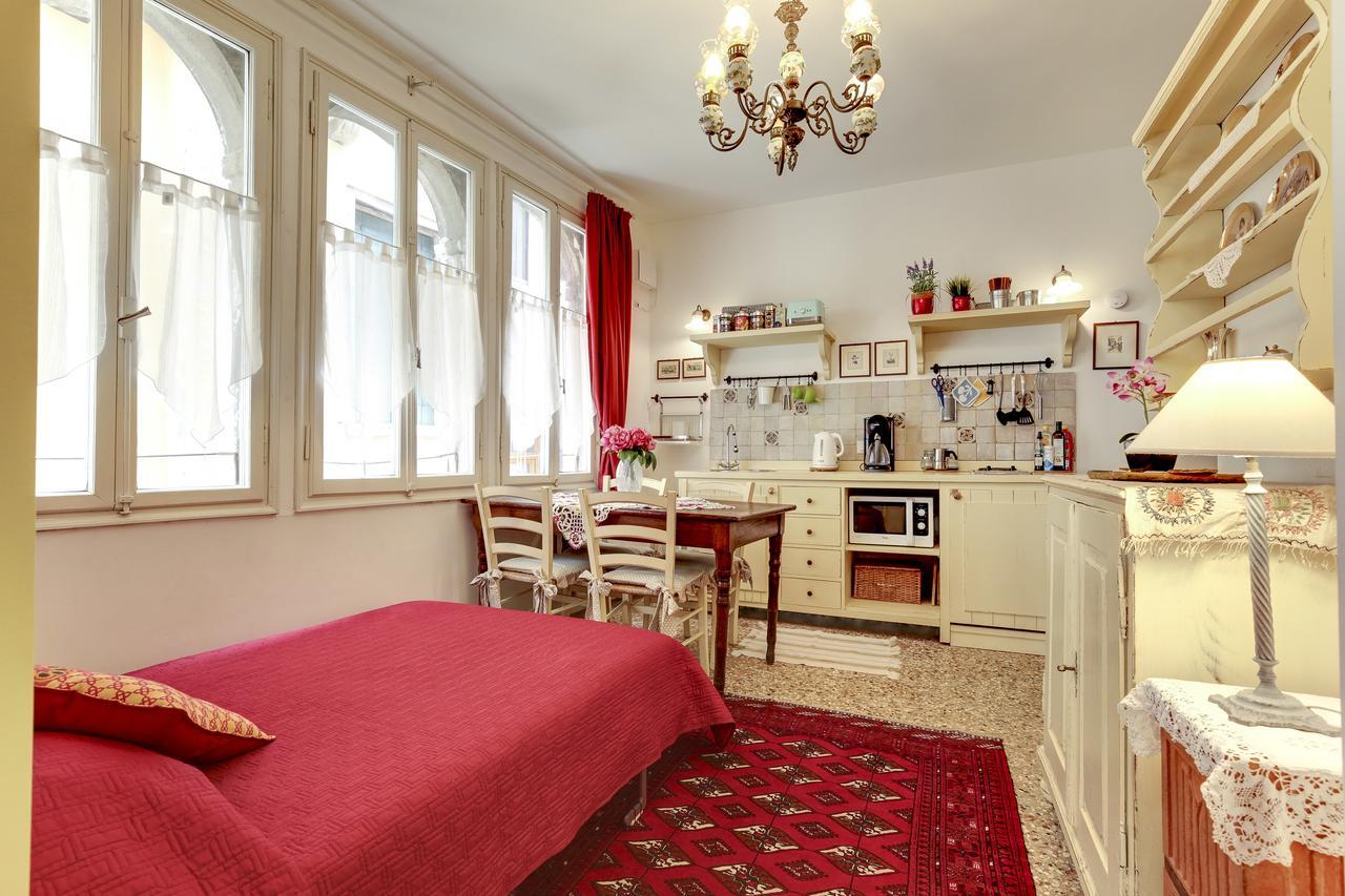 Apartamento Ca' Badoer Frari Venecia Exterior foto